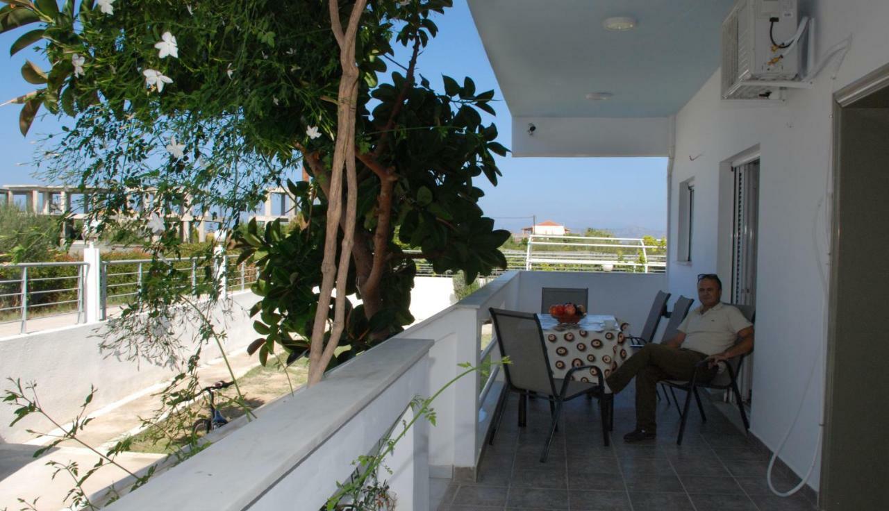 Kostas Family House Kato Assos Exterior foto